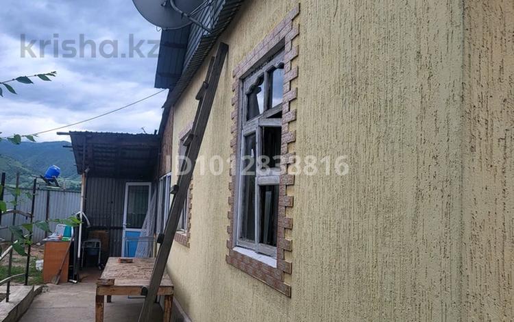 Отдельный дом · 4 комнаты · 160 м² · 6 сот., П/К Алтын-Адам 35 — Дача ,Школа Рахат за 20 млн ₸ в Есик — фото 2