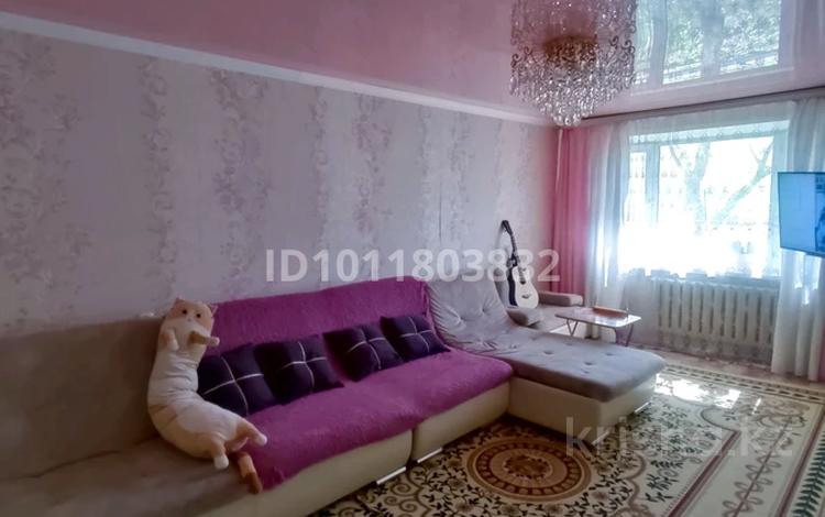 3-комнатная квартира · 62 м² · 1/5 этаж, мкр Юго-Восток, Мкр Юго-Восток, 28й микрорайон — Муканова за 23.5 млн ₸ в Караганде, Казыбек би р-н — фото 2