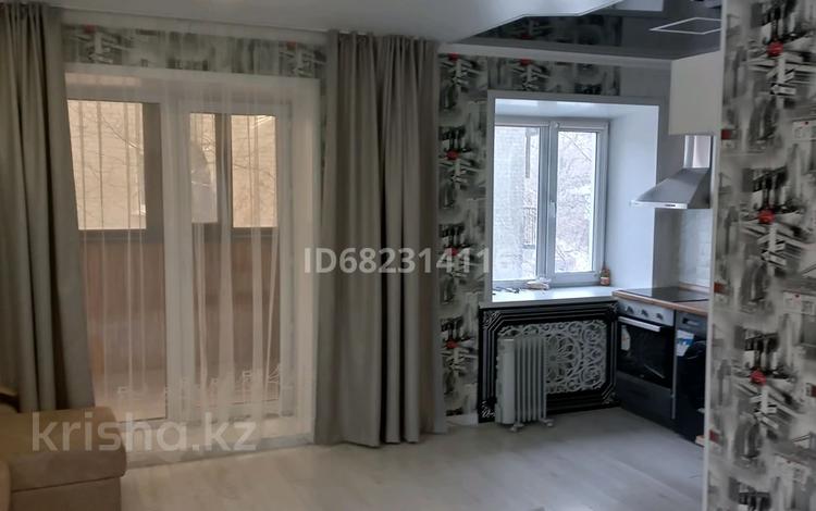 1-комнатная квартира, 30 м², 2/4 этаж помесячно, Глинки 59