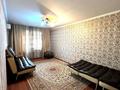 2-комнатная квартира · 52 м² · 4/5 этаж, мкр Аксай-3Б 34 за 250 000 ₸ в Алматы, Ауэзовский р-н