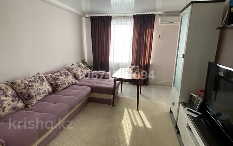 4-комнатная квартира · 60 м² · 5/5 этаж, мкр 8 — Между Жубанова и Санкибай за 16.5 млн ₸ в Актобе — фото 2
