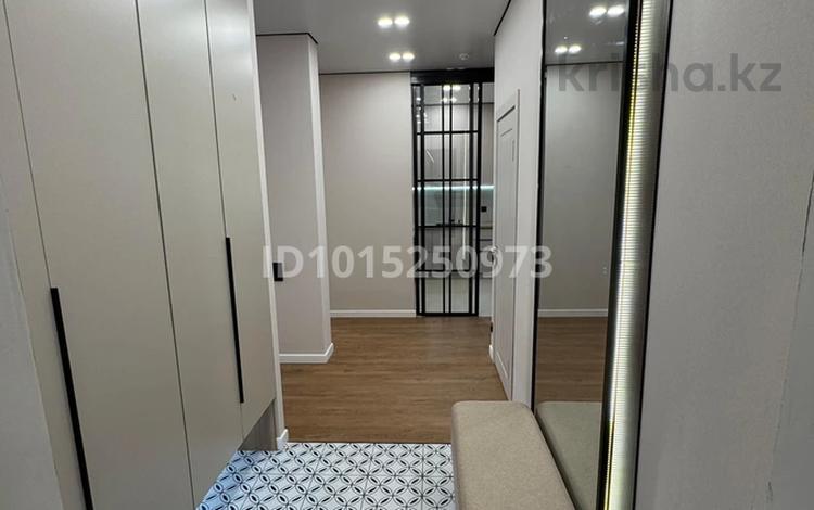 3-бөлмелі пәтер · 80 м² · 7/16 қабат, Каныша Сатпаева 90/55Б, бағасы: 83 млн ₸ в Алматы, Бостандыкский р-н — фото 2