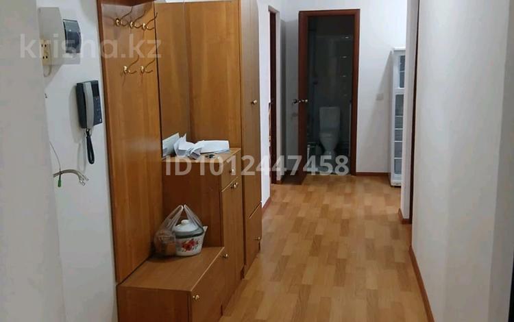 2-бөлмелі пәтер · 61.2 м² · 5/5 қабат, мкр Береке 15, бағасы: 23 млн ₸ в Атырау — фото 2