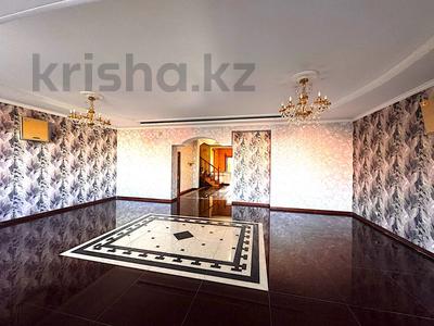 Отдельный дом · 5 комнат · 306 м² · 3 сот., мкр Мамыр-1 27А — Шаляпина за 159 млн 〒 в Алматы, Ауэзовский р-н