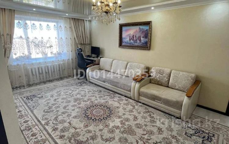 3-комнатная квартира · 77 м² · 6/9 этаж, темирбек жургенов 27/1 за 42 млн ₸ в Астане, Алматы р-н — фото 2