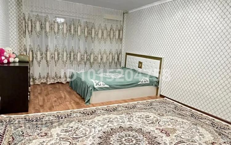 2-бөлмелі пәтер · 76 м² · 7/9 қабат, Алмагүл ш/а. 5, бағасы: 24 млн ₸ в Атырау, мкр. Алмагуль — фото 2