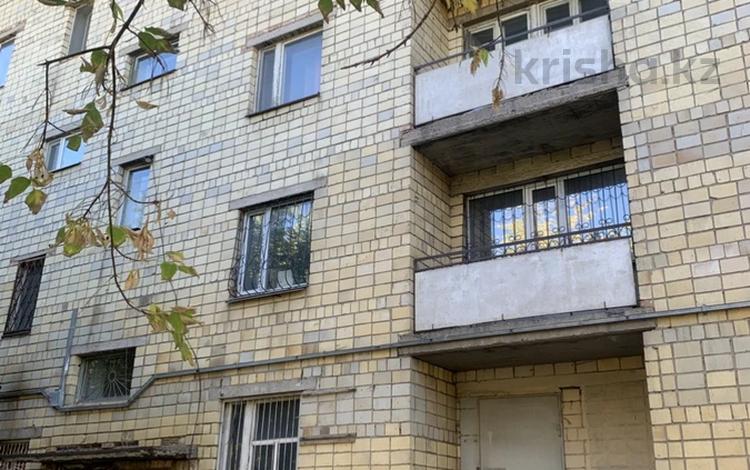 2-бөлмелі пәтер · 38.5 м² · 5/5 қабат, Архитектурная 34, бағасы: 8.5 млн ₸ в Караганде, Алихана Бокейханова р-н — фото 2