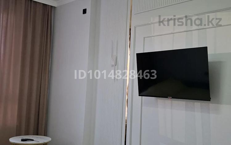 1-бөлмелі пәтер · 40 м² · 5 қабат, Тәуелсіздік, бағасы: 14 000 ₸ в Астане, Алматы р-н — фото 2