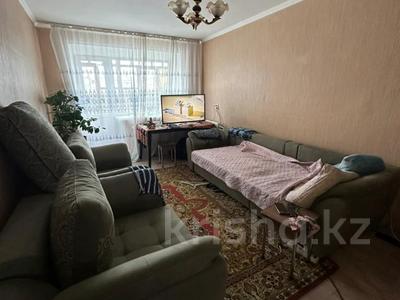 2-бөлмелі пәтер · 45.8 м² · 3/5 қабат, Ауэзова 21, бағасы: 9.5 млн ₸ в Аксу