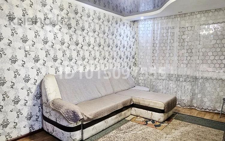3-комнатная квартира · 48 м² · 1/5 этаж, 1-й микрорайон, Каирбекова 377 — Район КСК возле супермаркета "Солнечный" за 230 000 ₸ в Костанае — фото 2