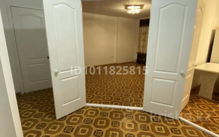 1-комнатная квартира · 45 м² · 2/9 этаж, мкр Болашак за 13.5 млн ₸ в Актобе — фото 2