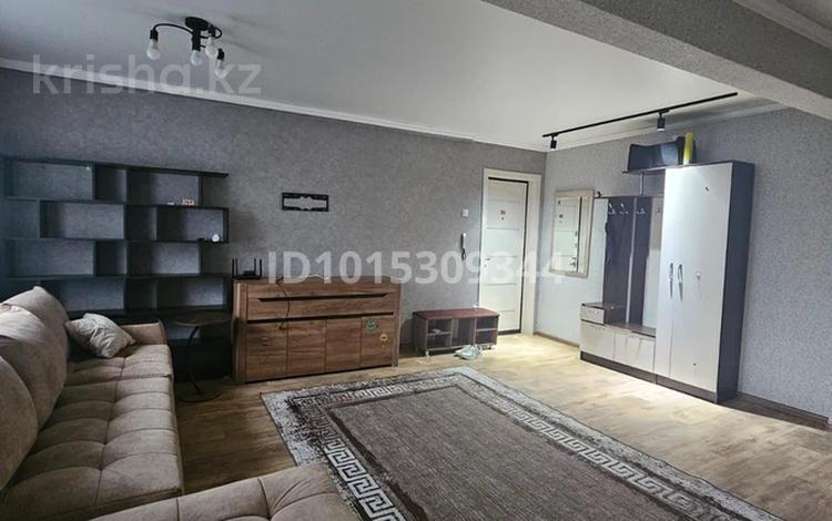 2-комнатная квартира · 53 м² · 5/5 этаж, Льва Толстого за 180 000 ₸ в Усть-Каменогорске, Ульбинский — фото 2