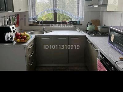 3-бөлмелі пәтер · 71 м² · 3/5 қабат, 8-й микрорайон, Темірлан тас жолы 28 — Байтиленова, бағасы: 37 млн ₸ в Шымкенте, Туран р-н