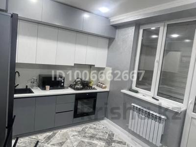 1-комнатная квартира · 48 м² · 1/5 этаж, 17-й мкр 73 — возле халык арена и дворец школьников за 21 млн 〒 в Актау