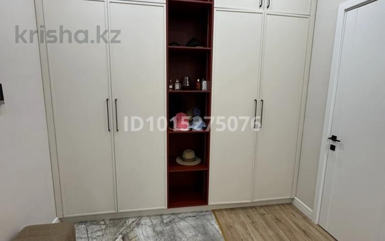4-бөлмелі пәтер · 190 м² · 3/8 қабат, Кыз Жибек 36, бағасы: 210 млн ₸ в Астане, Нура р-н — фото 2