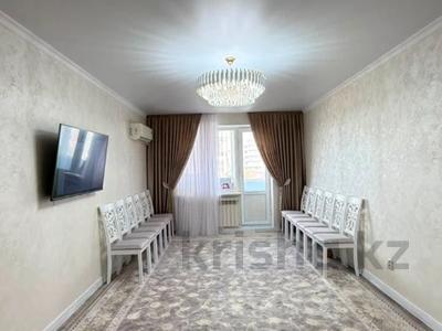 3-бөлмелі пәтер · 88.2 м² · 5/10 қабат, 12 ш/а., бағасы: 32 млн ₸ в Актобе, мкр 12
