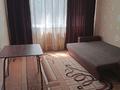 3-бөлмелі пәтер · 70 м² · 2/9 қабат, мкр Аксай-2 — Момыш-улы угол Толе би., бағасы: 300 000 ₸ в Алматы, Ауэзовский р-н — фото 4