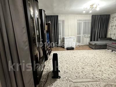 3-комнатная квартира · 97.2 м² · 2/5 этаж, мкр Новый Город, Лободы 46 — хлебзаводъ за 40 млн 〒 в Караганде, Казыбек би р-н