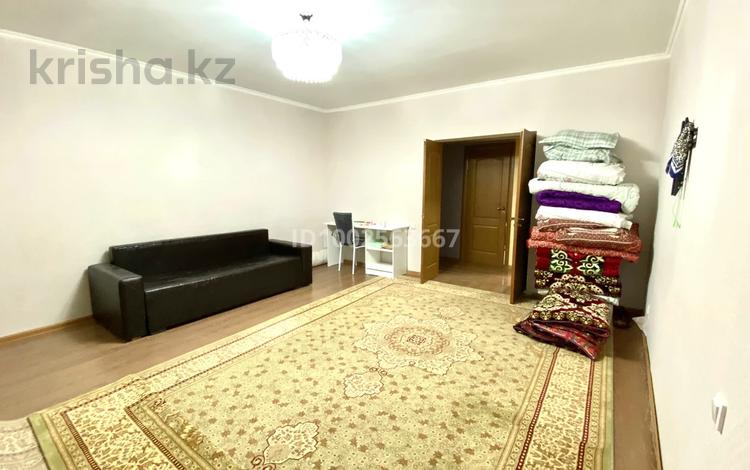 3-комнатная квартира · 80 м² · 9/16 этаж, мкр Шымсити 30 — 135 мектеп жанында за 180 000 ₸ в Шымкенте, Абайский р-н — фото 2