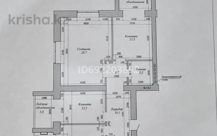 3-комнатная квартира, 102 м², 5/9 этаж, А. Молдагуловой 66 б — Теннисный корт за 32 млн 〒 в Актобе — фото 2