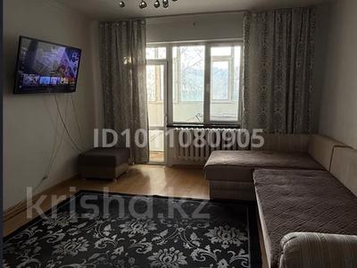 2-комнатная квартира · 80 м² · 8/15 этаж, проспект Шакарима 60 за 12 000 ₸ в Семее, Красный Кордон