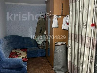 2-бөлмелі пәтер · 43 м² · 3/3 қабат, 8 марта 6 — Магазины рядом остановка, бағасы: 6 млн ₸ в Аксу
