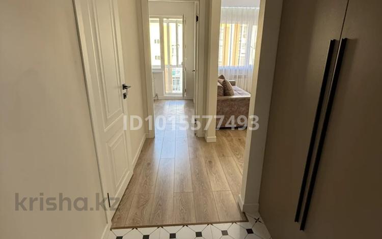 2-комнатная квартира · 56.5 м² · 8/9 этаж, Райымбек батыра 275 за 280 000 ₸ в  — фото 2