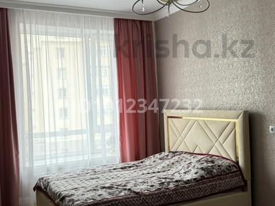 2-бөлмелі пәтер · 72 м² · 5/10 қабат, Максут Нарикбаев 22, бағасы: 20 000 ₸ в Астане, Нура р-н