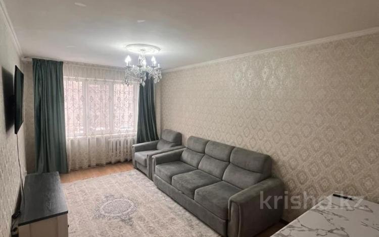 3-комнатная квартира, 61 м², 3/5 этаж, клочкова за 36.5 млн 〒 в Алматы, Бостандыкский р-н — фото 2