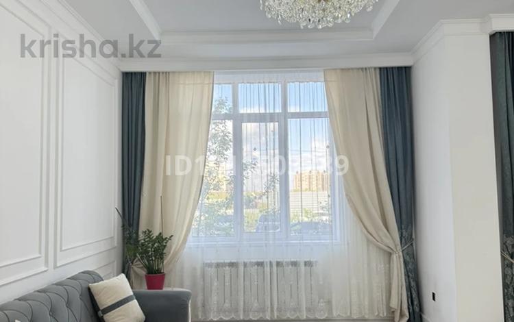 4-бөлмелі пәтер · 137 м² · 1/9 қабат, мкр Нурсая, Абулхайыр хана 74-1, бағасы: ~ 90 млн ₸ в Атырау — фото 2