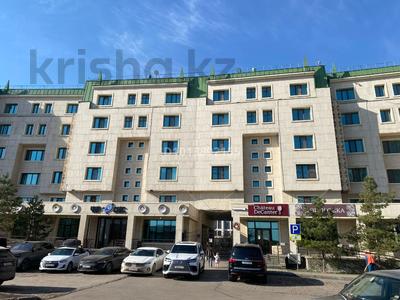 3-комнатная квартира · 128.4 м² · 3/8 этаж, Кабанбай Батыра 13 за 120 млн ₸ в Астане, Нура р-н