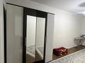 3-комнатная квартира · 60 м² · 2/5 этаж, мкр Аксай-2 10 за 300 000 ₸ в Алматы, Ауэзовский р-н — фото 2