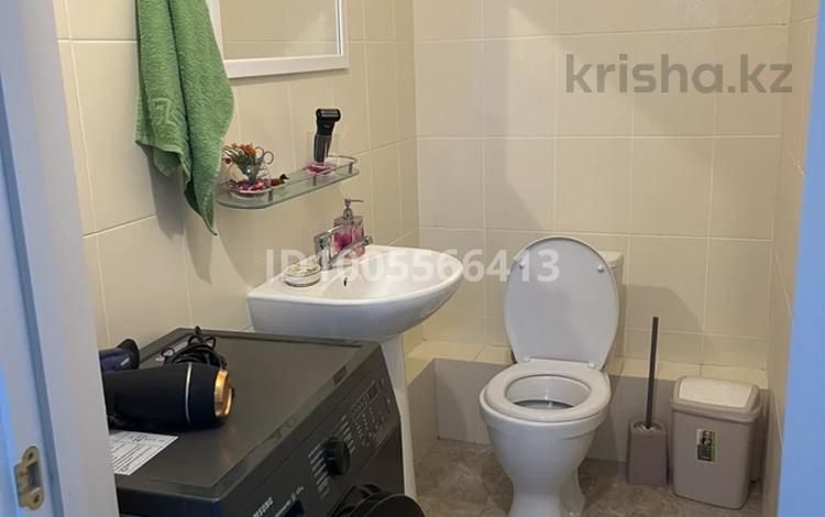 3-комнатная квартира · 90 м² · 8/8 этаж, Кабанбай батыра 60 за 450 000 ₸ в Астане, Есильский р-н — фото 12