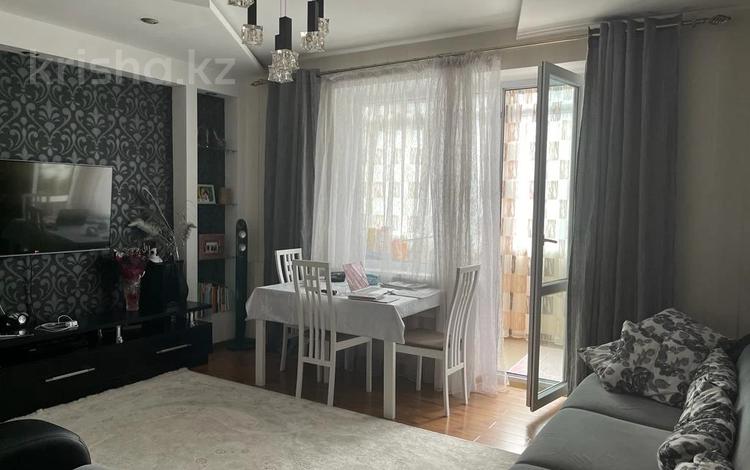 2-комнатная квартира, 47 м², 2/9 этаж помесячно, мкр Мамыр-3 19