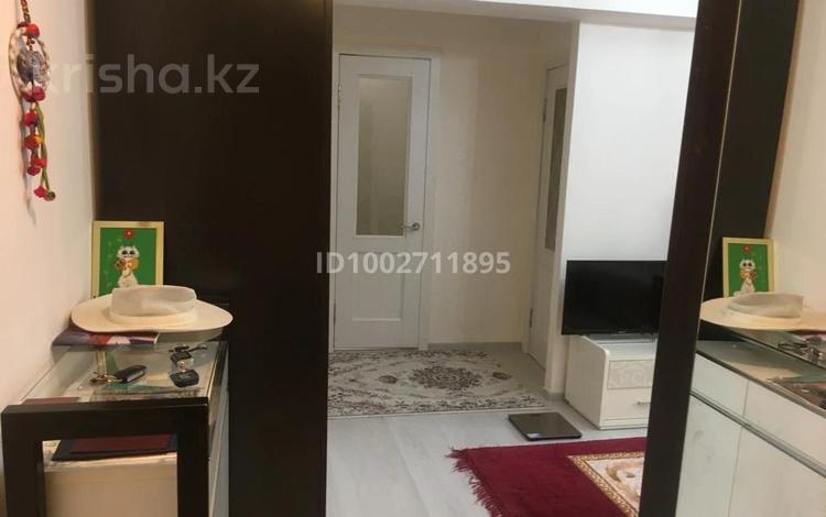 2-комнатная квартира · 60 м² · 3/5 этаж, проспект Жибек Жолы 10 — ул. Каирбекова за 350 000 ₸ в Алматы, Медеуский р-н — фото 2