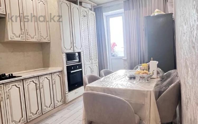 2-комнатная квартира · 62.7 м² · 5/5 этаж, мкр. Алтын орда 364/1 за 24.5 млн ₸ в Актобе — фото 5