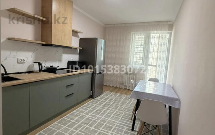 1-комнатная квартира · 40 м² · 4/14 этаж, мкр Туран за 160 000 ₸ в Шымкенте, Каратауский р-н — фото 2