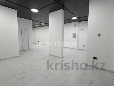 Еркін, кеңселер, дүкендер мен бутиктер, қоймалар, қоғамдық тамақтану орны, сұлулық салондары, медорталықтар мен дәріханалар, білім орталықтары, ойын-сауық · 70 м², бағасы: 58 млн ₸ в Алматы, Медеуский р-н