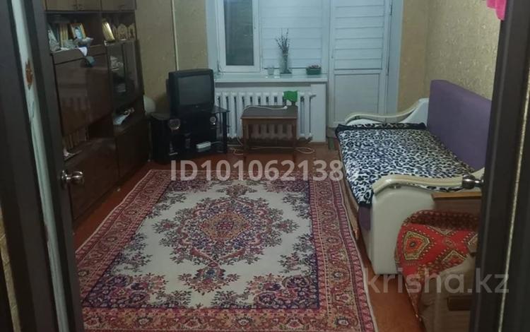 3-бөлмелі пәтер · 65 м² · 4/5 қабат, Валиханова 13, бағасы: 8.5 млн ₸ в Алге — фото 2