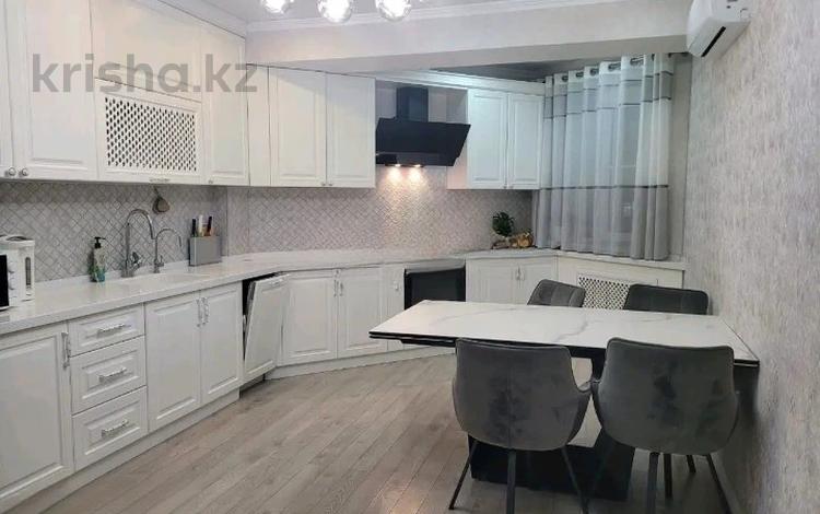 3-бөлмелі пәтер · 102 м² · 5/10 қабат, Янушкевича, бағасы: 91 млн ₸ в Алматы, Медеуский р-н — фото 2