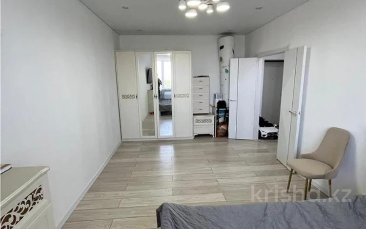 1-комнатная квартира · 40.8 м² · 4/5 этаж, Майкудук, мкр Голубые пруды за 22.5 млн ₸ в Караганде, Алихана Бокейханова р-н — фото 8
