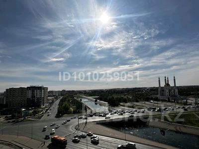 4-бөлмелі пәтер · 90 м² · 10/10 қабат, мкр 11 114 — Возле Актобе Ажары, пересечение улиц Абулхаир хана и Маметова, бағасы: 240 000 〒