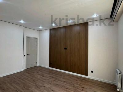 4-комнатная квартира · 151 м² · 10/12 этаж, Нажимеденова 34 за 75.9 млн ₸ в Астане, Сарайшык р-н