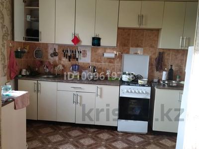 Часть дома · 4 комнаты · 82 м² · 6 сот., Бензострой за 26 млн 〒 в Петропавловске