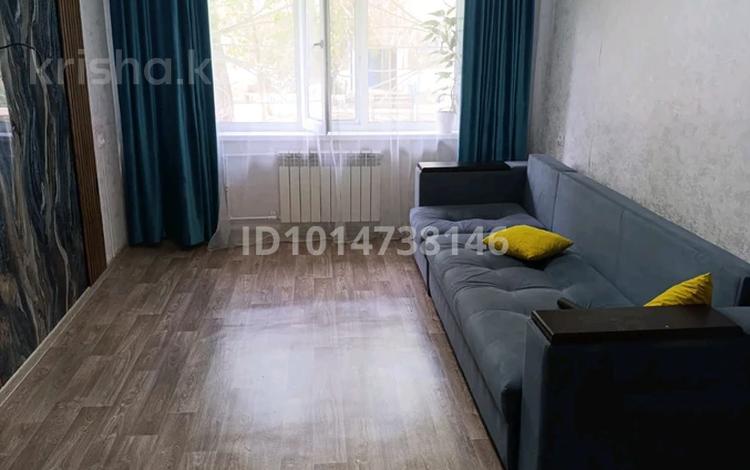 2-комнатная квартира · 45 м² · 1/5 этаж, Майкудук, Майкудук, 13й микрорайон 14 за 120 000 ₸ в Караганде, Алихана Бокейханова р-н — фото 2
