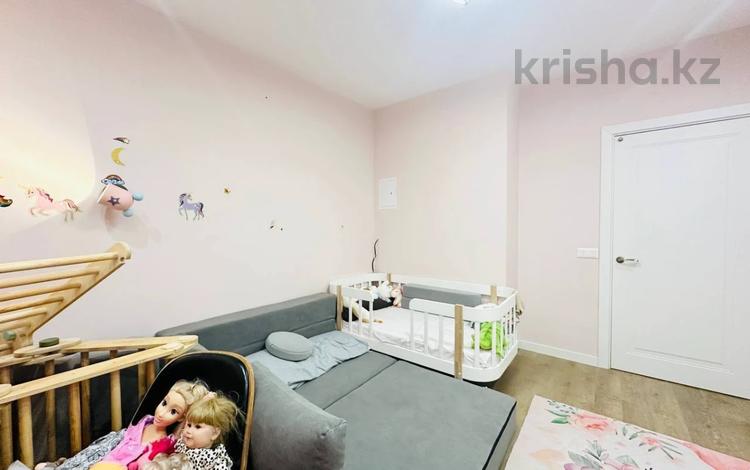 6-бөлмелі пәтер · 205 м² · 17/18 қабат, Кабанбай Батыра 49, бағасы: ~ 125 млн ₸ в Астане, Нура р-н — фото 2