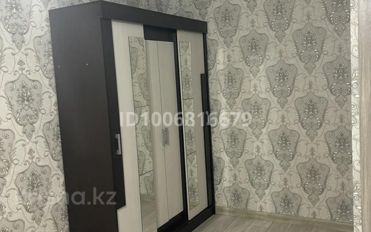 1-бөлмелі пәтер · 40 м² · 5/5 қабат, мкр Самал 54 — Напротив Айрылмас базар, бағасы: 11 млн 〒 в Таразе — фото 2