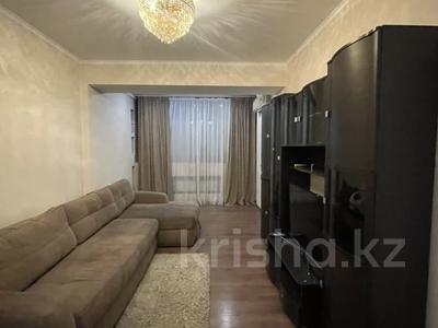 2-комнатная квартира · 78 м² · 4/12 этаж, Абдуллиных 37 за 400 000 ₸ в Алматы, Медеуский р-н