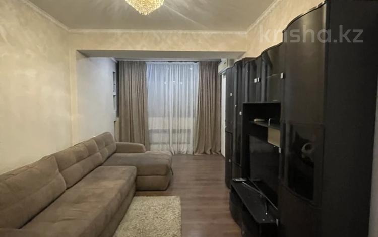 2-комнатная квартира · 78 м² · 4/12 этаж, Абдуллиных 37 за 400 000 ₸ в Алматы, Медеуский р-н — фото 2