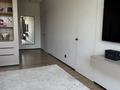 3-комнатная квартира · 75 м² · 12/13 этаж, Кармысова 84/2 за 117 млн ₸ в Алматы, Медеуский р-н — фото 3